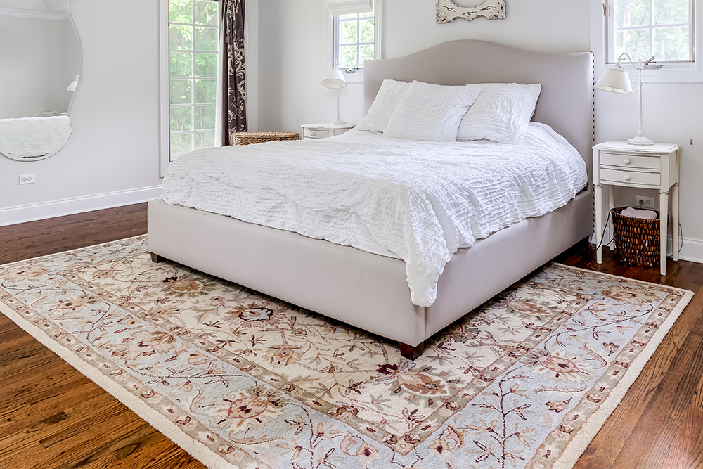 Choosing the Right Area Rug for Your Bedroom: A Brief Guide
